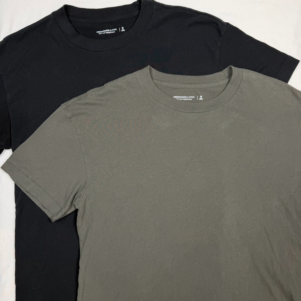 Abercrombie & Fitch Soft A&F Essentials Tee Bundle Size Medium Black & Gray EUC